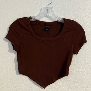 brown top